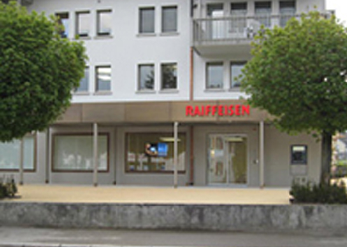 Gewerbebau – Raiffeisenbank